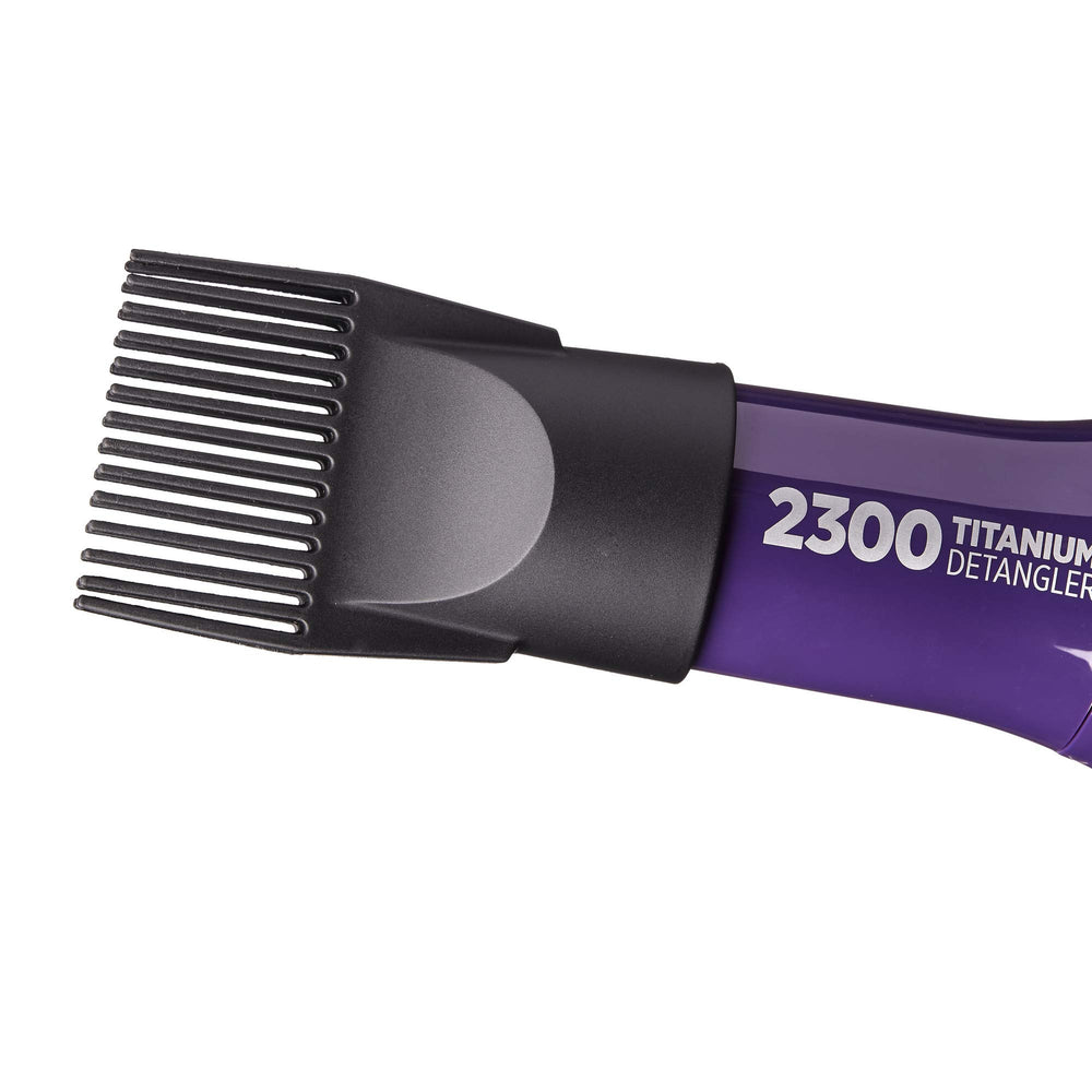 Red by Kiss Titanium Detangler Dryer in use on styled hair