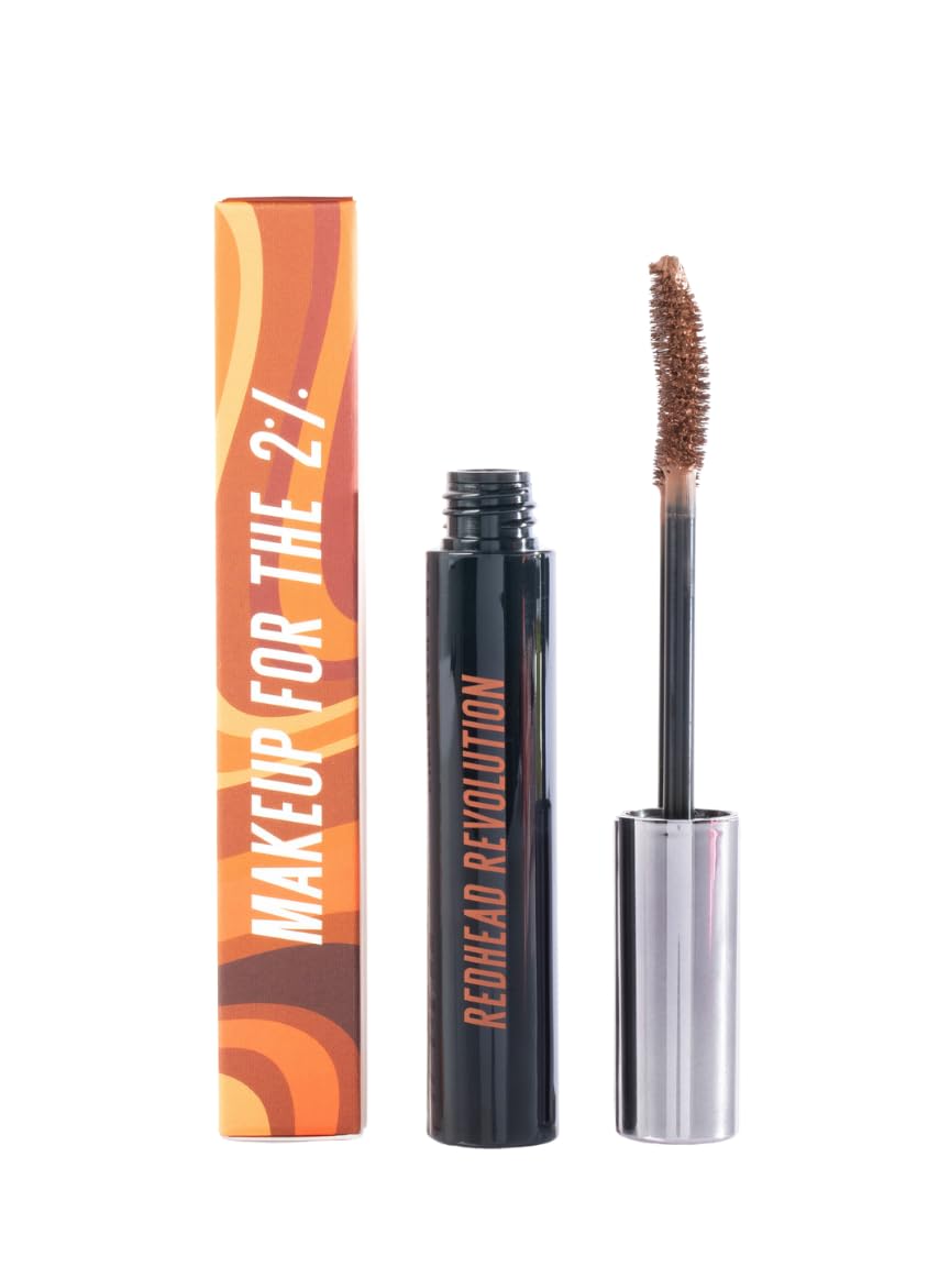 Redhead Revolution Genuine Gingerlash Mascara wand demonstrates smooth layering for volume.