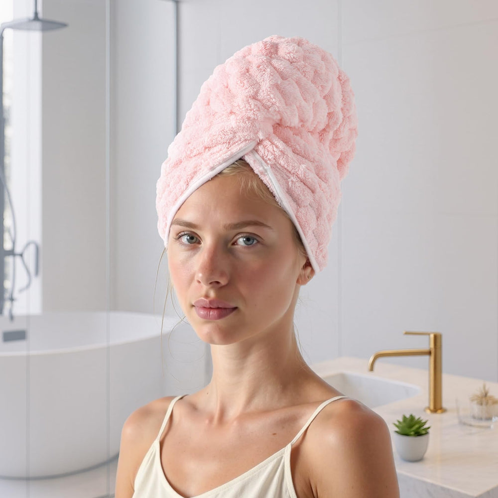 REDKISS cloud-like absorbency highlights fast drying with a soft, comfortable feel.