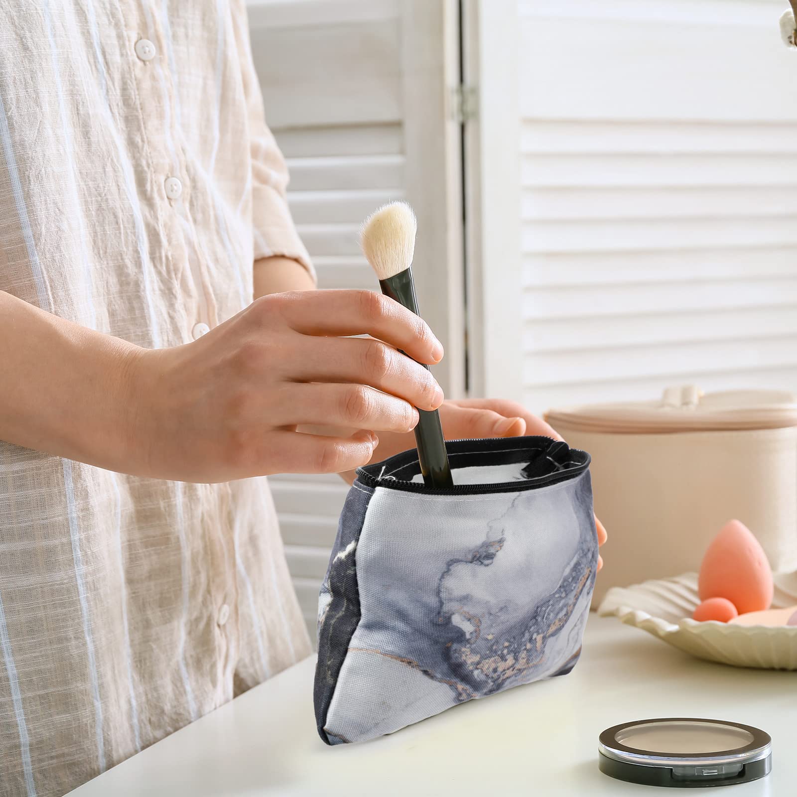 Reginary marble makeup bag set 5 compact organizers for gift-ready presentation.