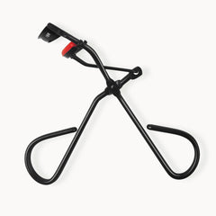 rephr 18R double-barrel design delivers fuller curl with gentle, even pressure.