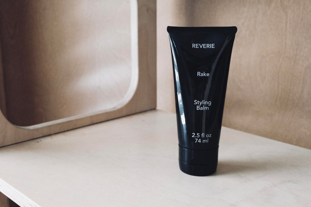 REVERIE full-size 2.5 oz bottle offers lasting lightweight hold and curl maintenance.