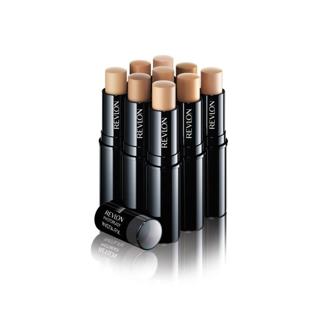 Revlon PhotoReady Insta-Fix close-up natural finish with satin texture
