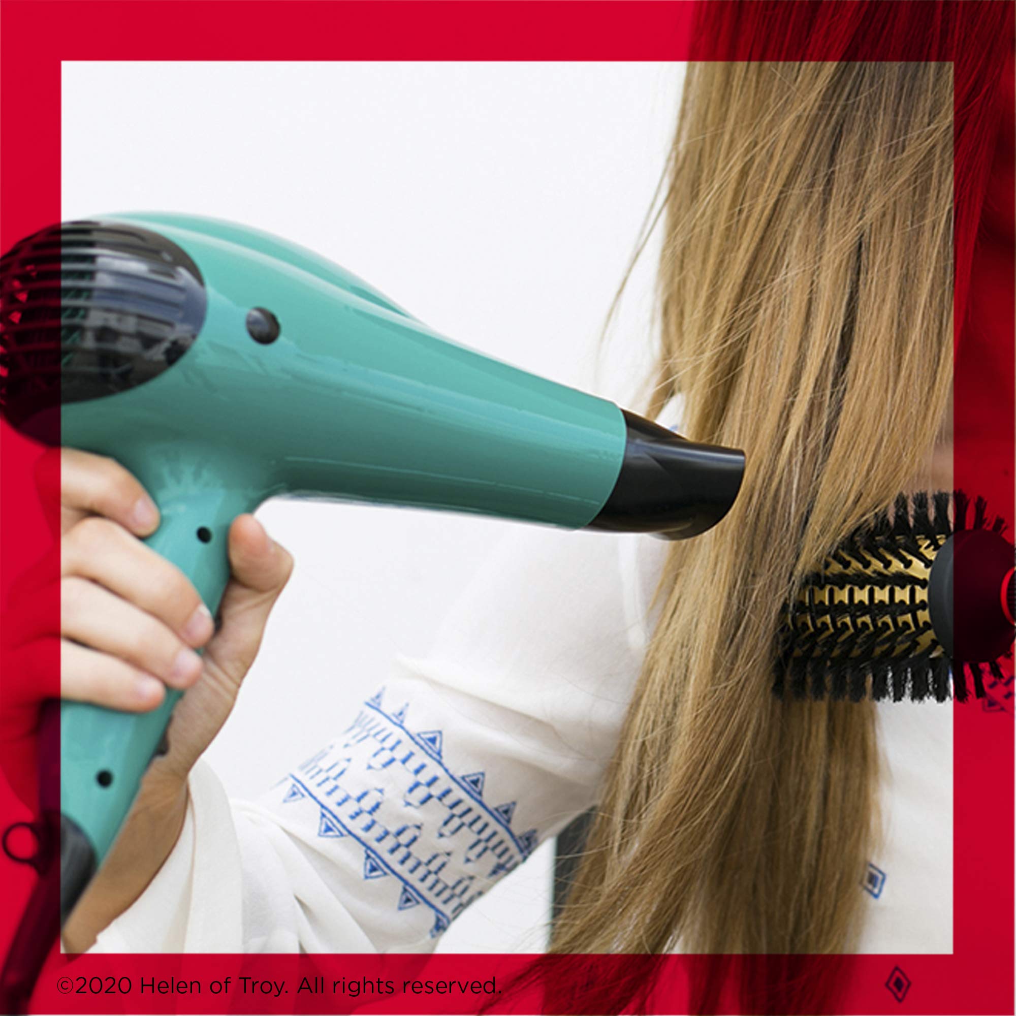 REVLON Volume Booster with ionic technology reduces frizz for smoother hair.