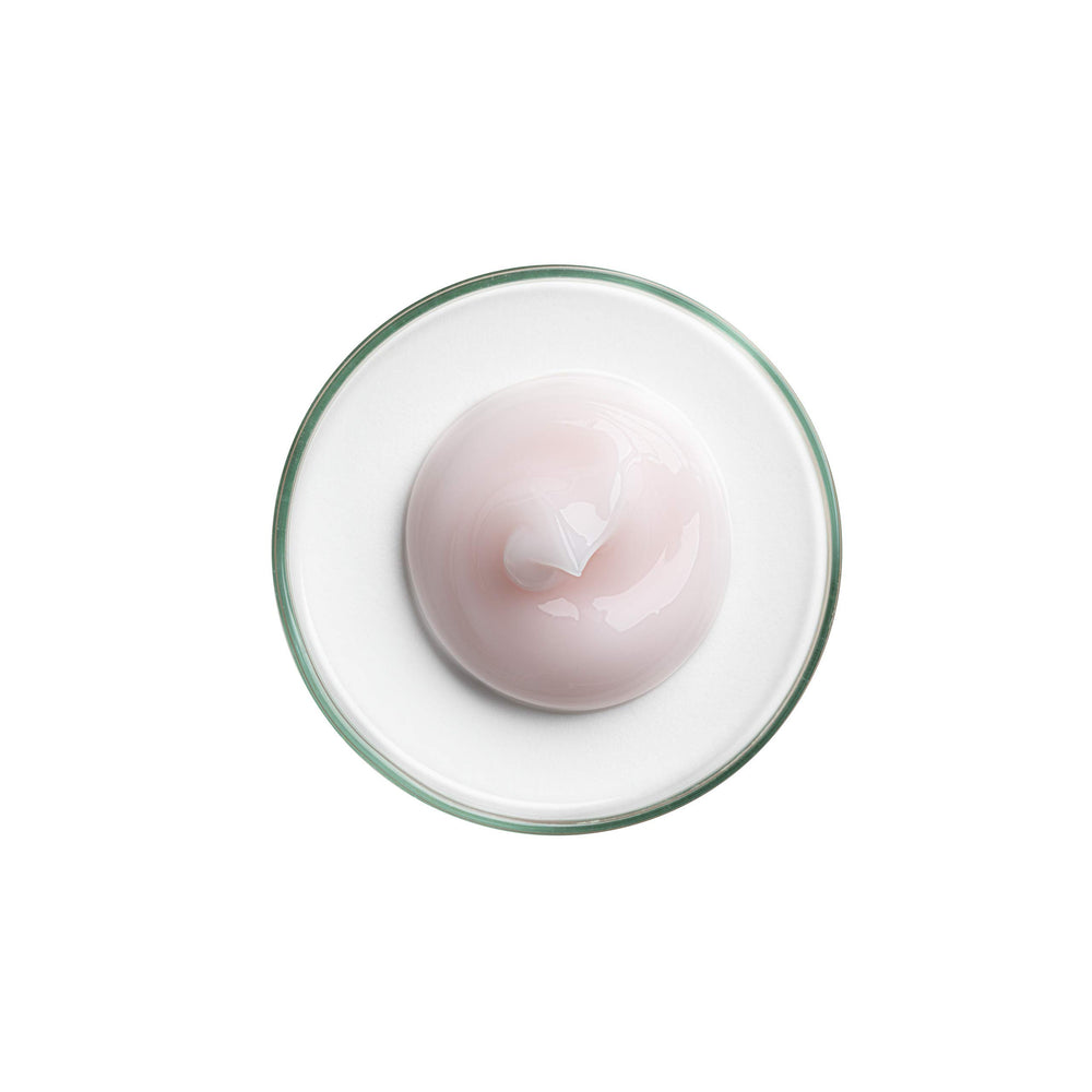 Rilastil Aqua Intense 72H packaging-box communicates dermatologist-tested assurance for sensitive skin.