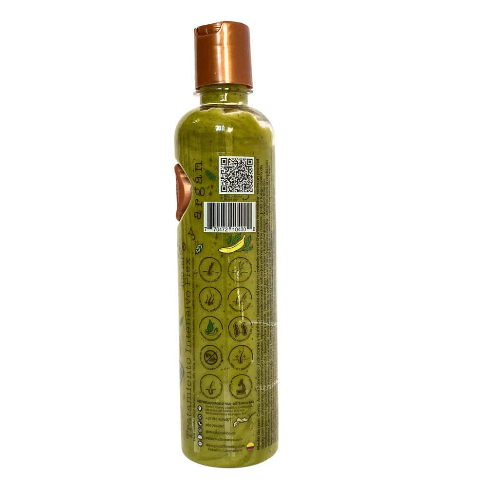 Ritual Botanico ingredients close-up featuring provitamin B5, argan, avocado and banana for hydration