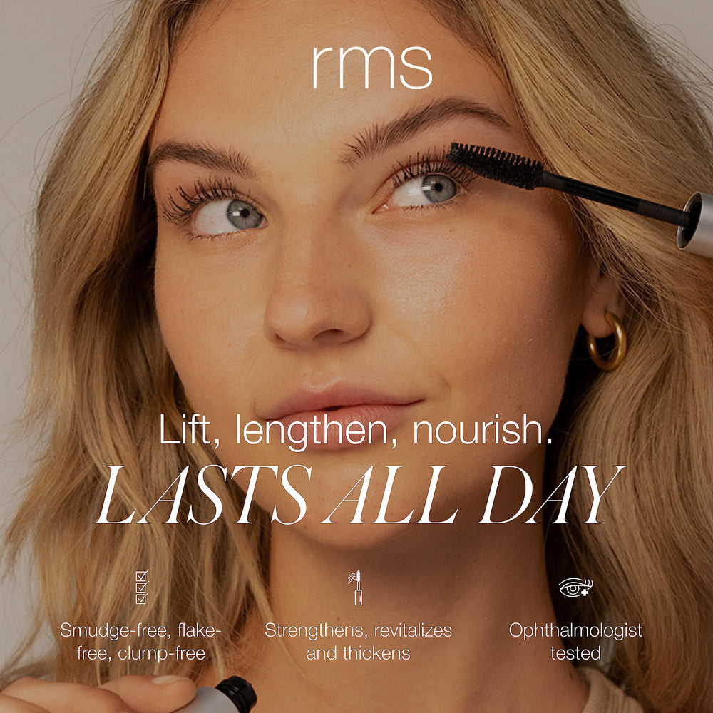 RMS Beauty máscara: cepillo muestra cerdas para separar pestañas y evitar grumos.