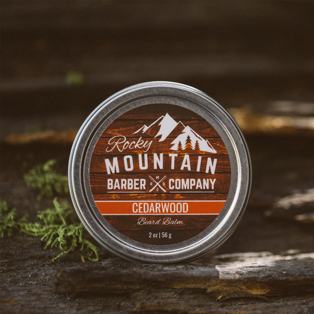 Aplicación fácil de Rocky Mountain Barber Beard Balm para retoques rápidos.