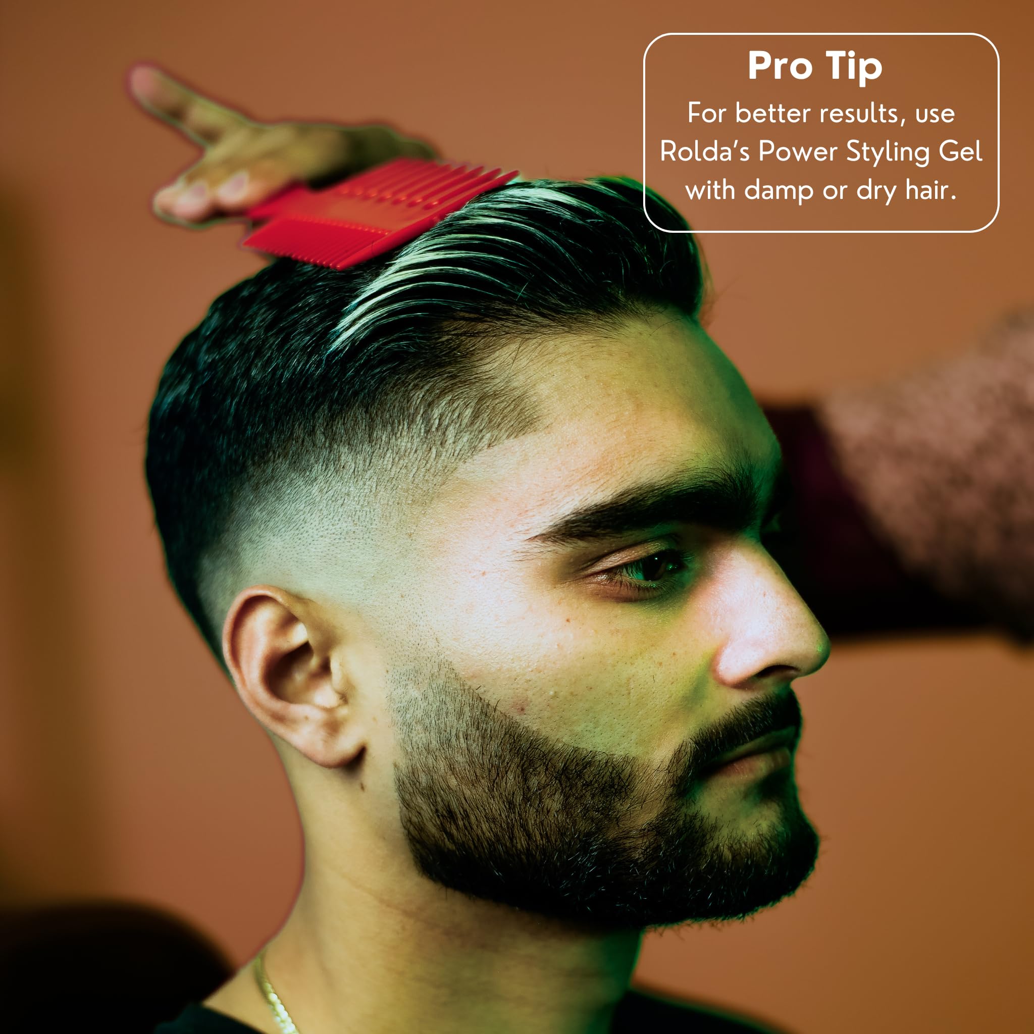 Rolda Power Styling Gel no-flake formula leaves no residue or flakes.