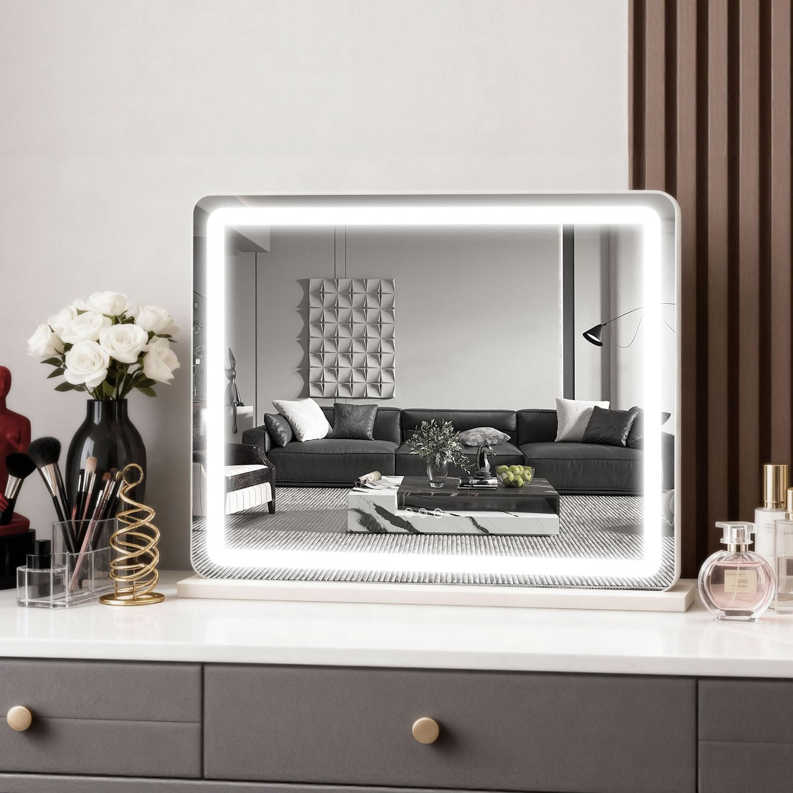 ROLOVE vanity mirror gift-ready packaging makes gifting stylish and thoughtful