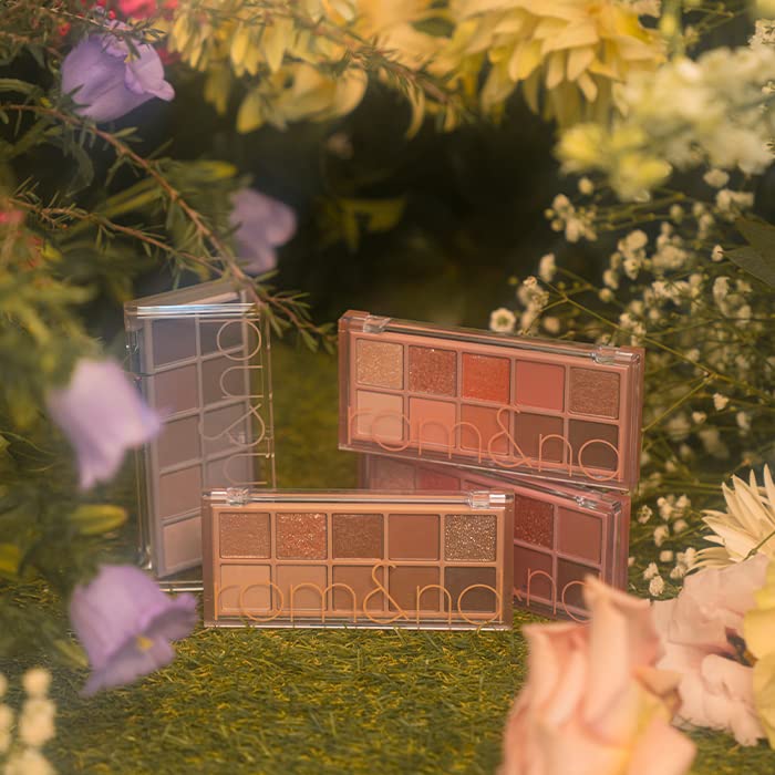 rom&nd Rosebud Garden texture close-up demonstrates creamy color payoff.