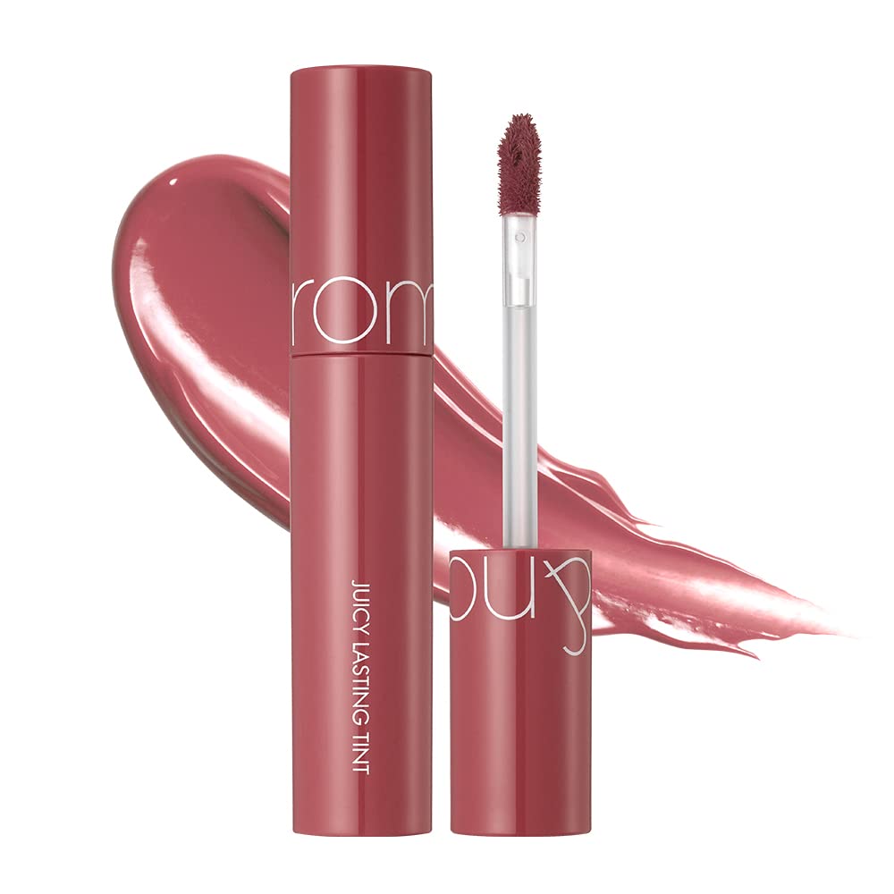 rom&nd Fruit Lip bottle closeup with candy-gloss finish for easy daytime wear.