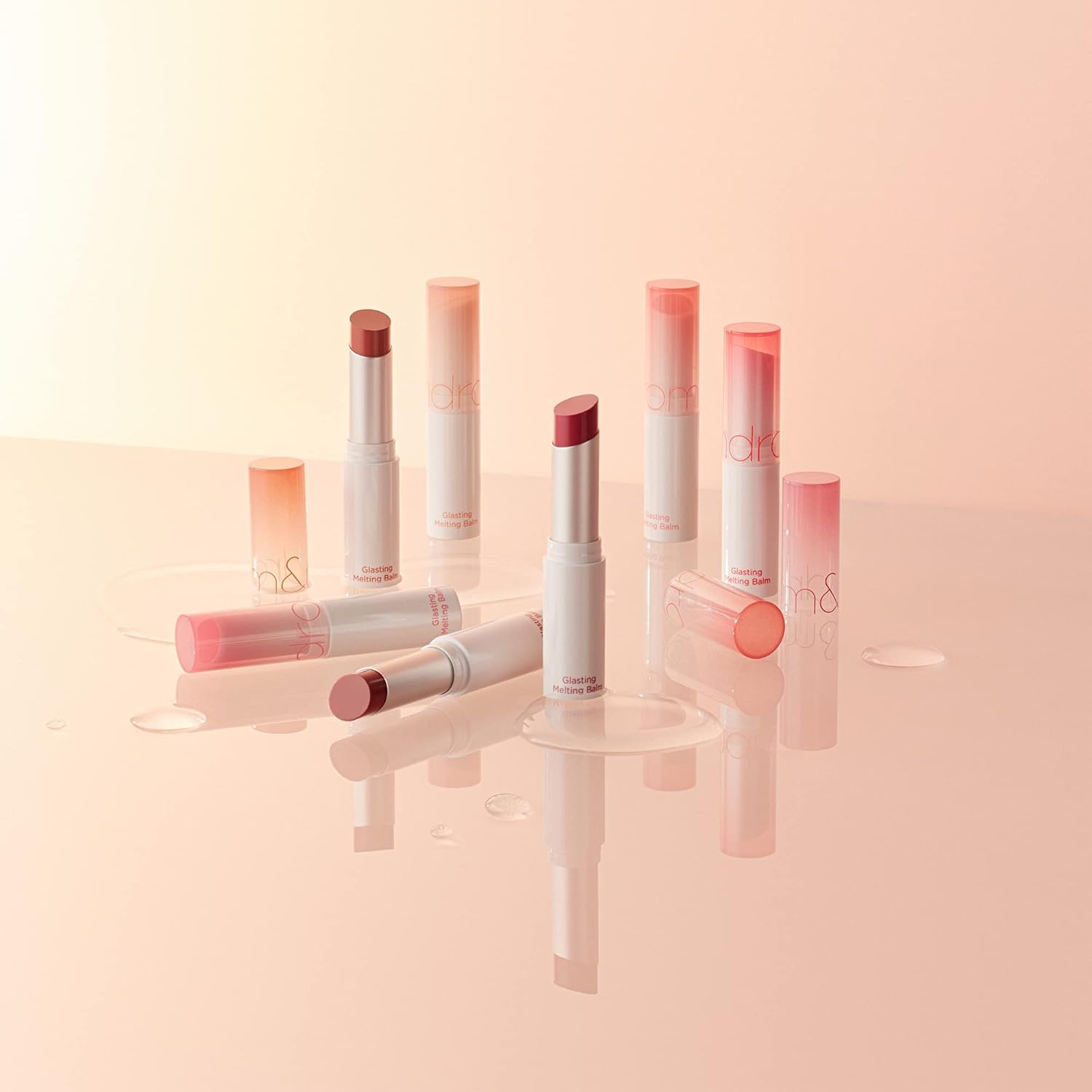 rom&nd Glasting Melting Balm 07 Mauve Whip packaging communicates vegan tint and hydration benefits.