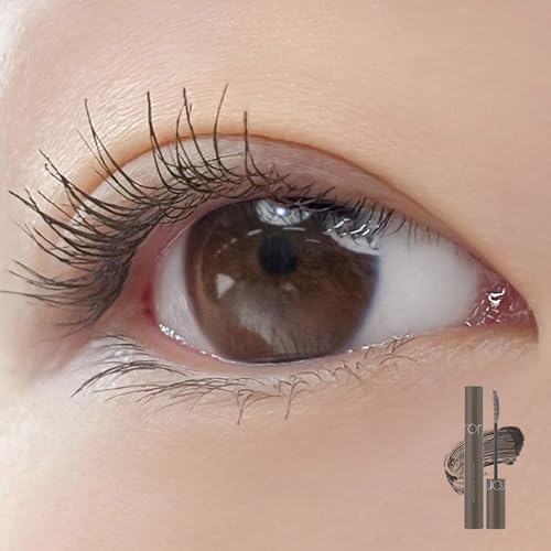 Rom&nd Han All Fix Mascara 7G lashes curl clearly during wear.