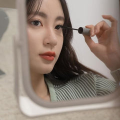 rom&nd Han All Fix Mascara L03 waterproof test closeup highlights smudge-proof wear.
