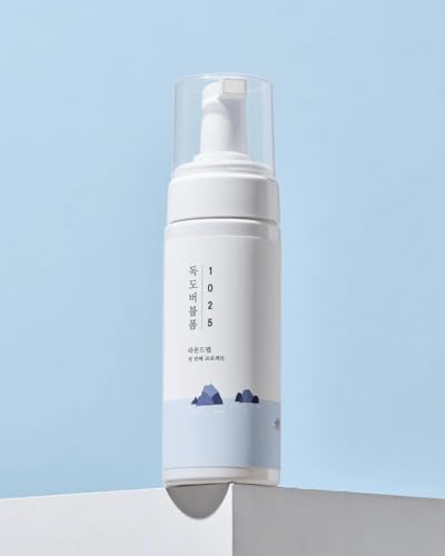 ROUND LAB 1025 Dokdo deep sea water minerals image highlighting mineral-rich hydration