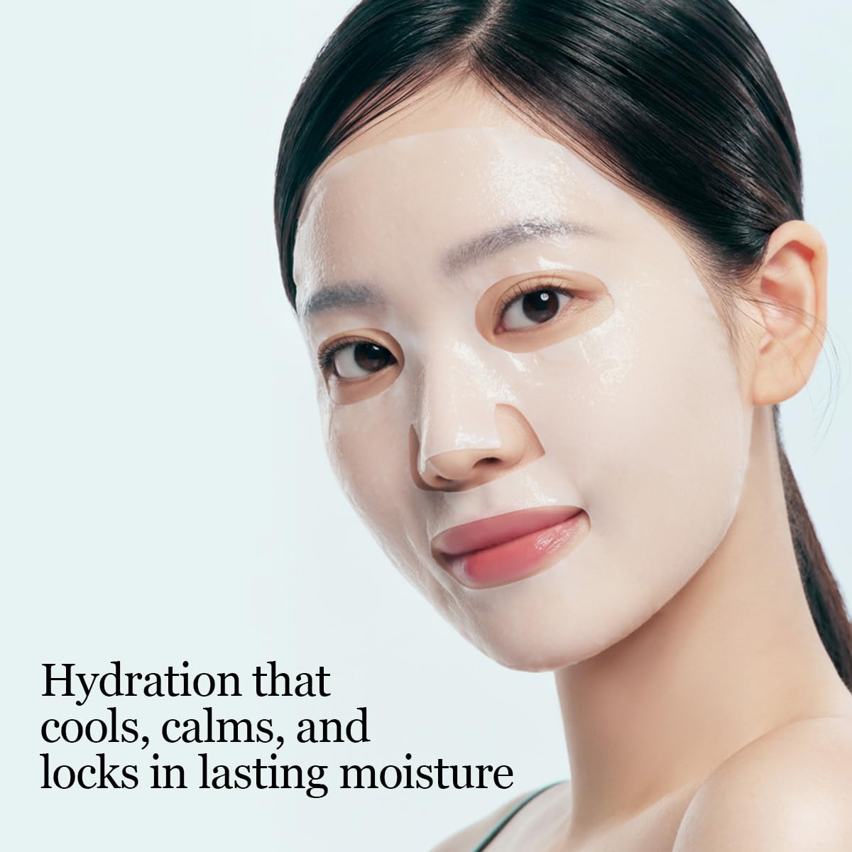 ROUND LAB 1025 Water Gel Mask application demonstrates easy layering in skincare.