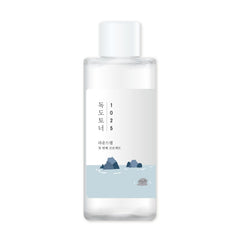 ROUND LAB Dokdo Toner bottle highlights hydrating, gentle exfoliation for refreshed skin.