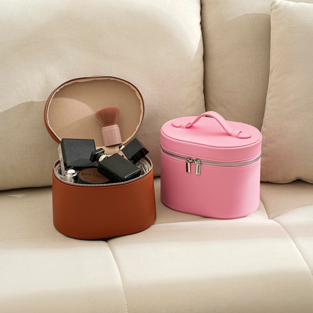 RSRSLEII platinum-finish dual zippers add subtle luxury and smooth access