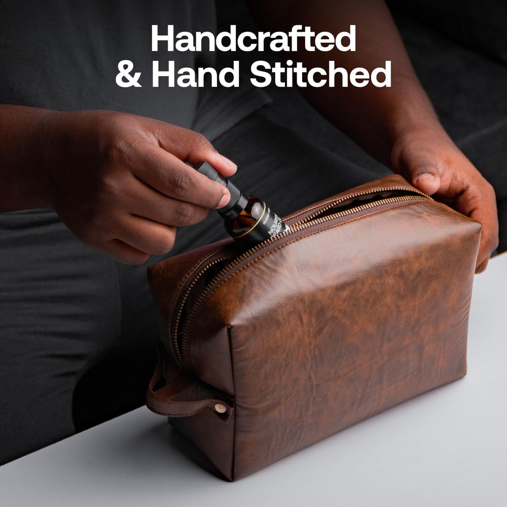 Rubab Men interior view with multiple pockets for easy organization.