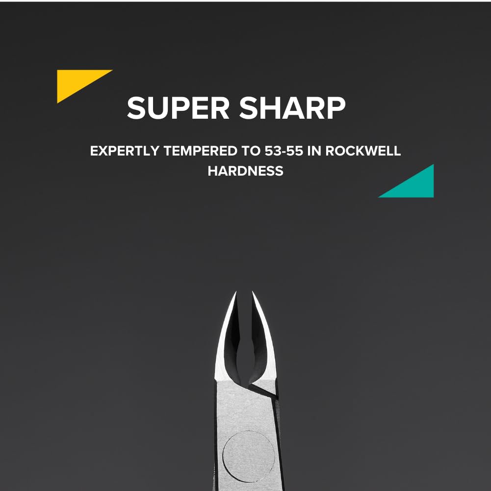 Rui Smiths cuticle nippers with a matte chrome grip for comfortable control