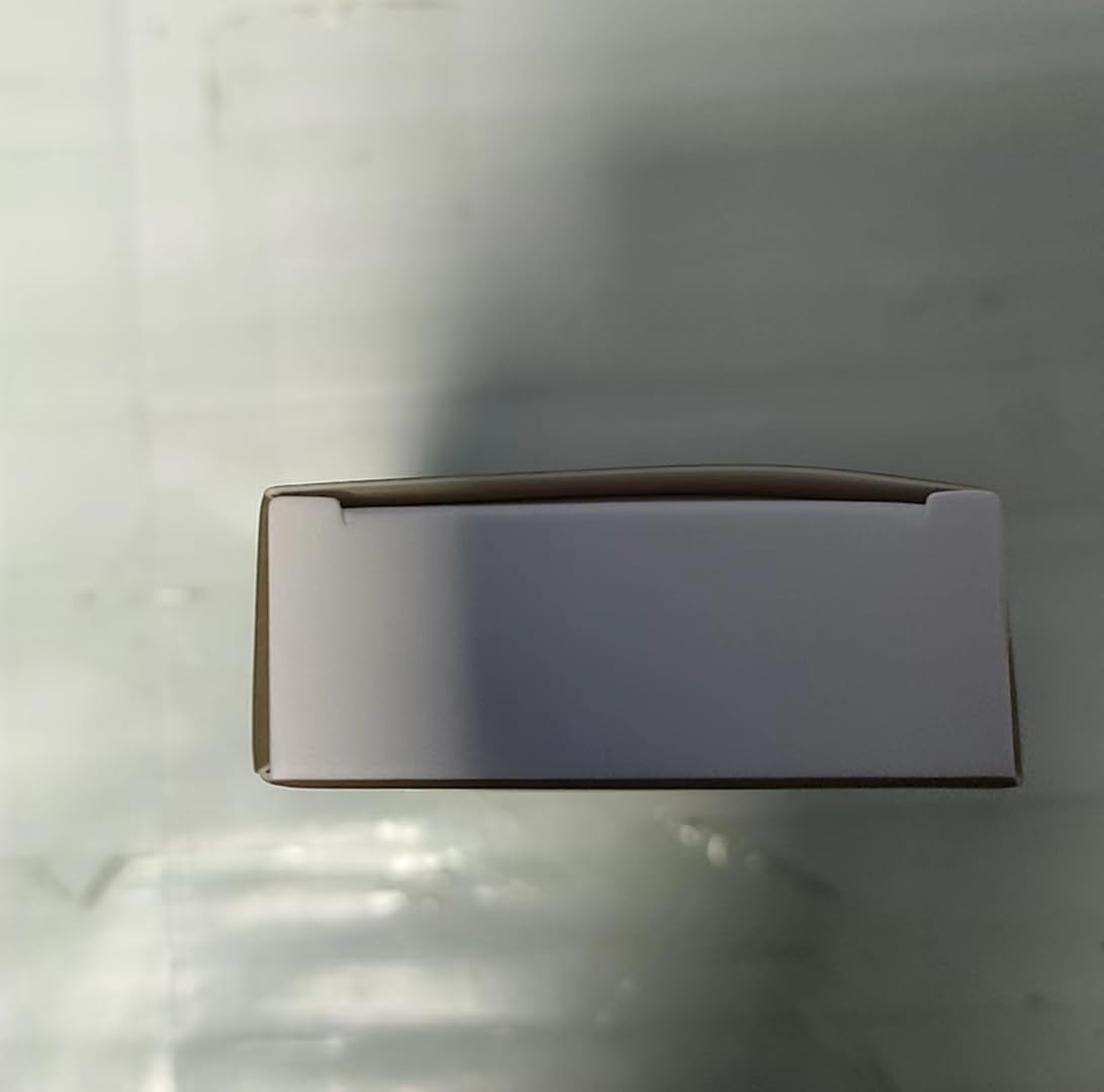 Rulinal creamy formula close-up signals gentle skin care benefits.