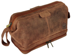 RUSTIC TOWN leather toiletry bag shows the top compartment, ideal for organized shaving essentials.