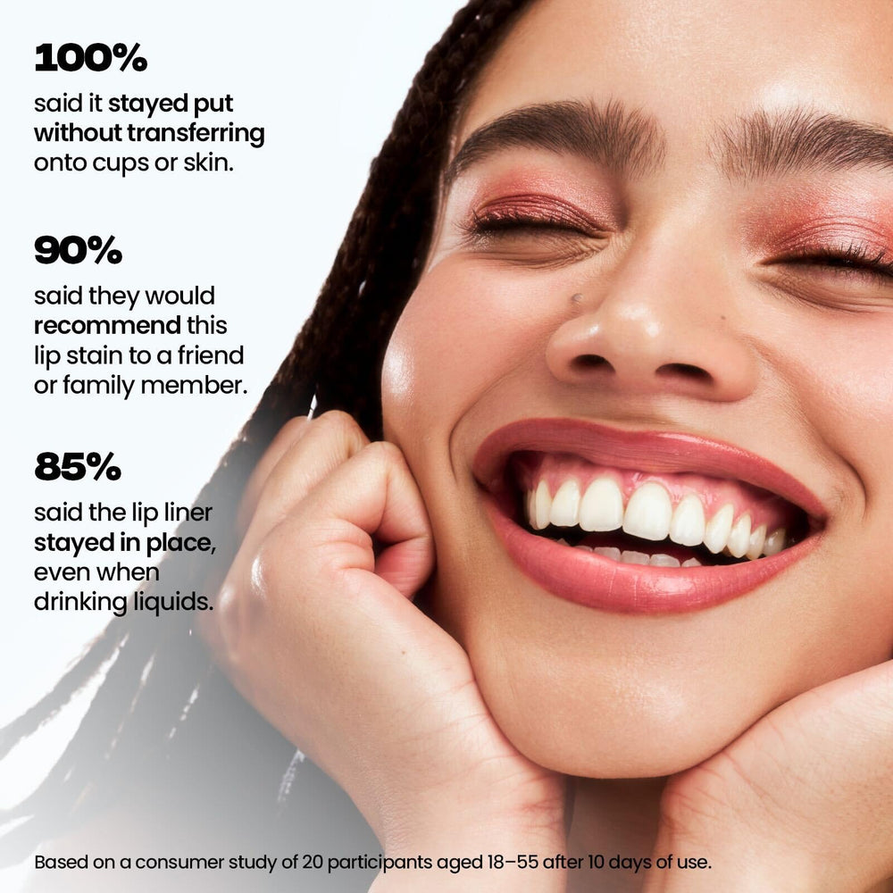 Sacheu labial Stay-N con hialurónico y vitamina E para hidratación.