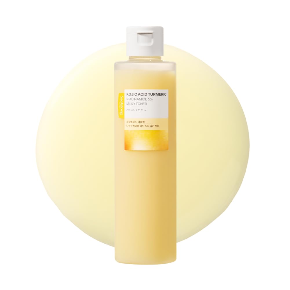 Saekdong Seoul toner bottle pump enables easy, even application for balanced skin.