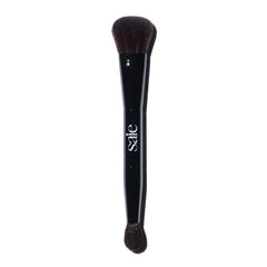 Saie The Double Brush large end for precise sculpting on cheekbones.