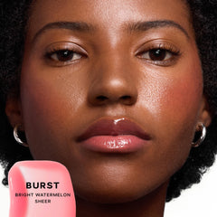 Saie Glossybounce wand-application demonstrates precise, non-sticky lip gloss-oil layering.