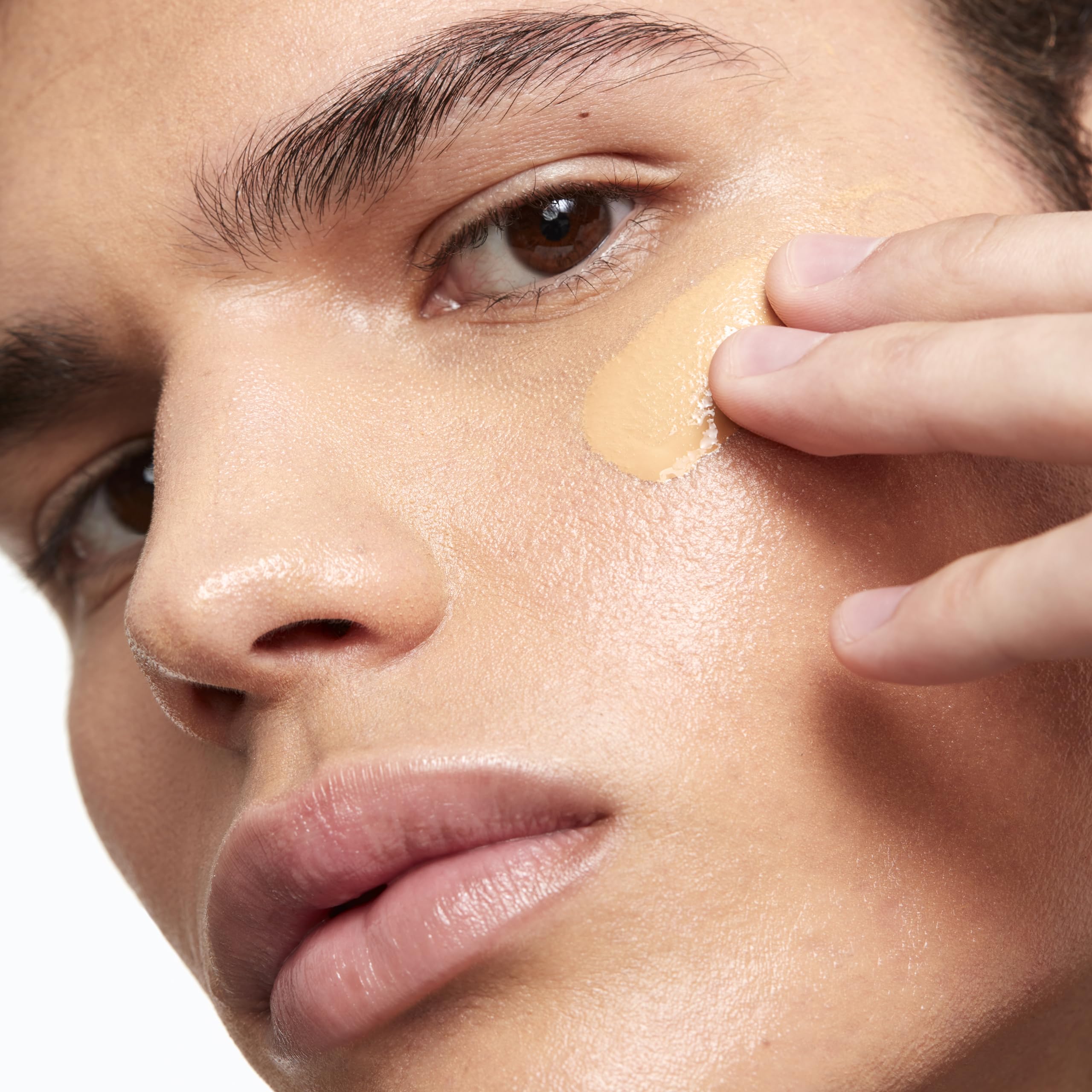 Saie creamy dewy texture swipe highlighting luminous finish