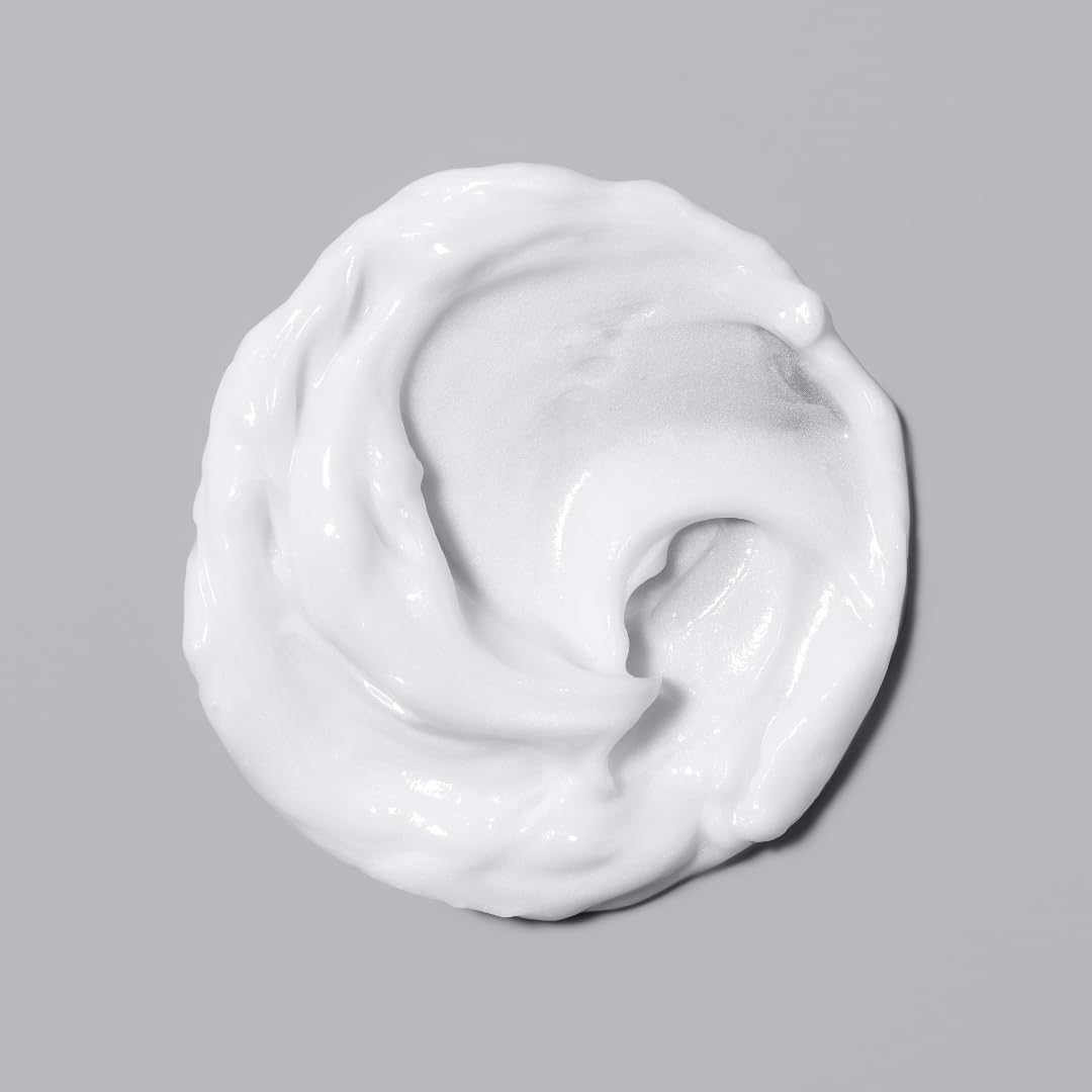 Frizz-control performance of Velvet Divine Styling Potion in humidity