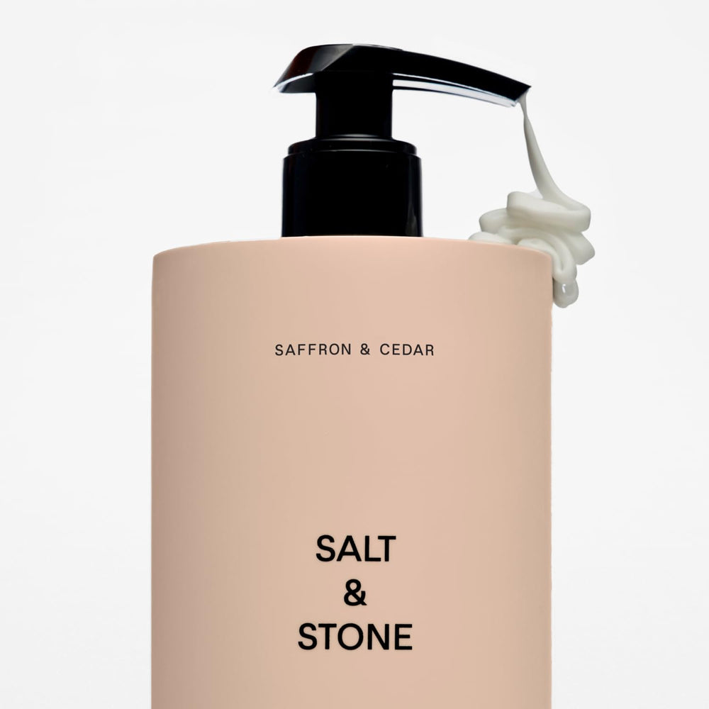 Salt & Stone ingredients seaweed and niacinamide supporting moisture retention.