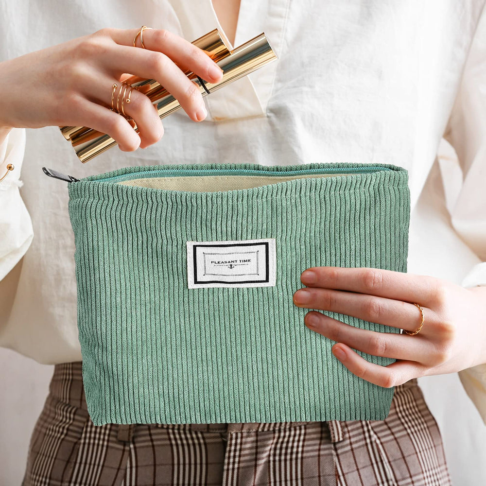 Retro color plaid design on Sanwuta makeup bags adds stylish flair