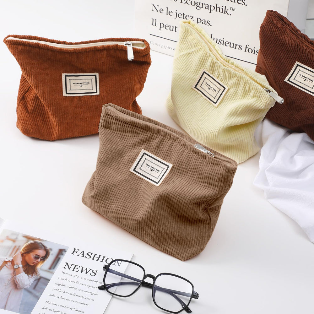Sanwuta travel purse-style pouch keeps toiletries neatly organized