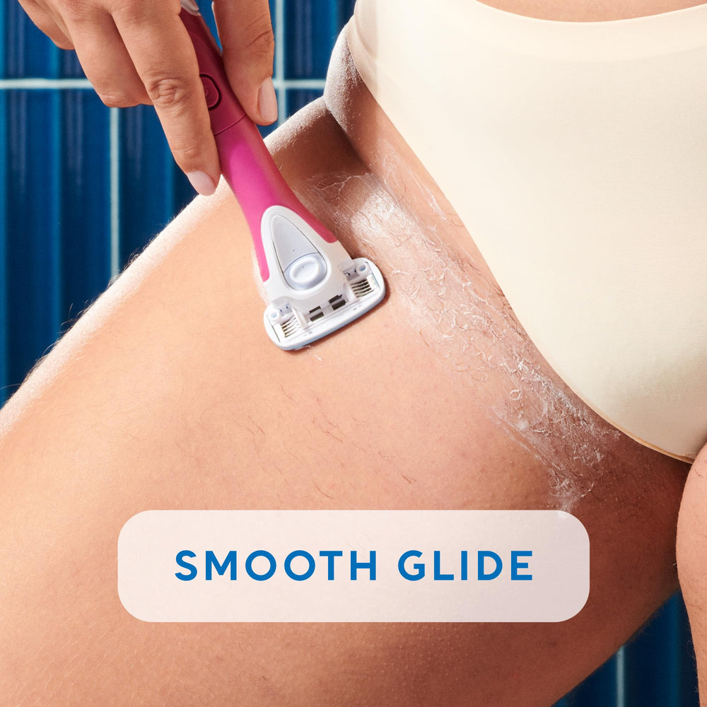 Schick Hydro Silk TrimStyle skin-protection-coating guards against irritation.