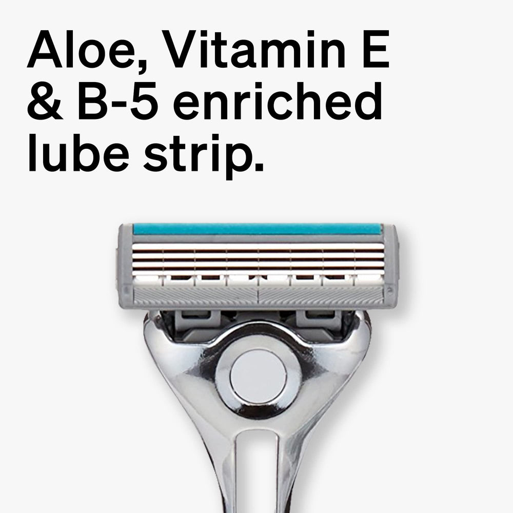 Schick Quattro lubricating strip, Aloe-Vitamin E-B5 enriched for comfort.