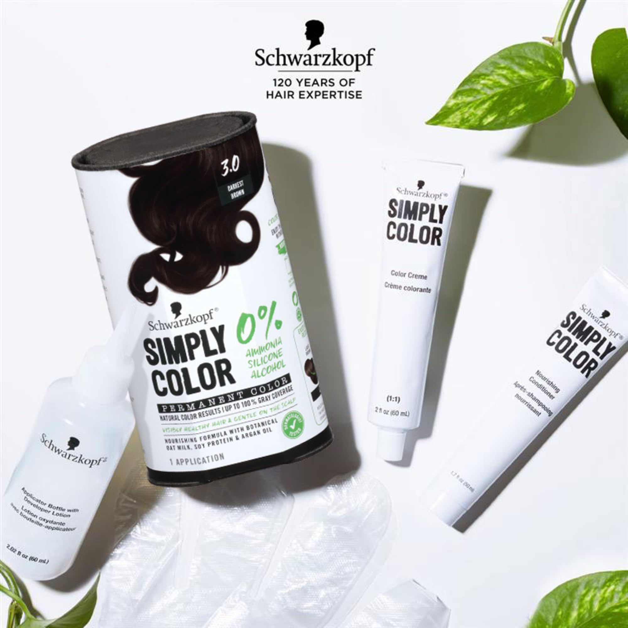 Schwarzkopf Simply Color dye-foil illustrates neat mixing and stable cream consistency.