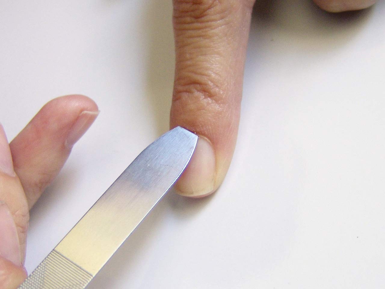 Seki Edge SS402 multi-directional etching enables smooth edges in any direction.