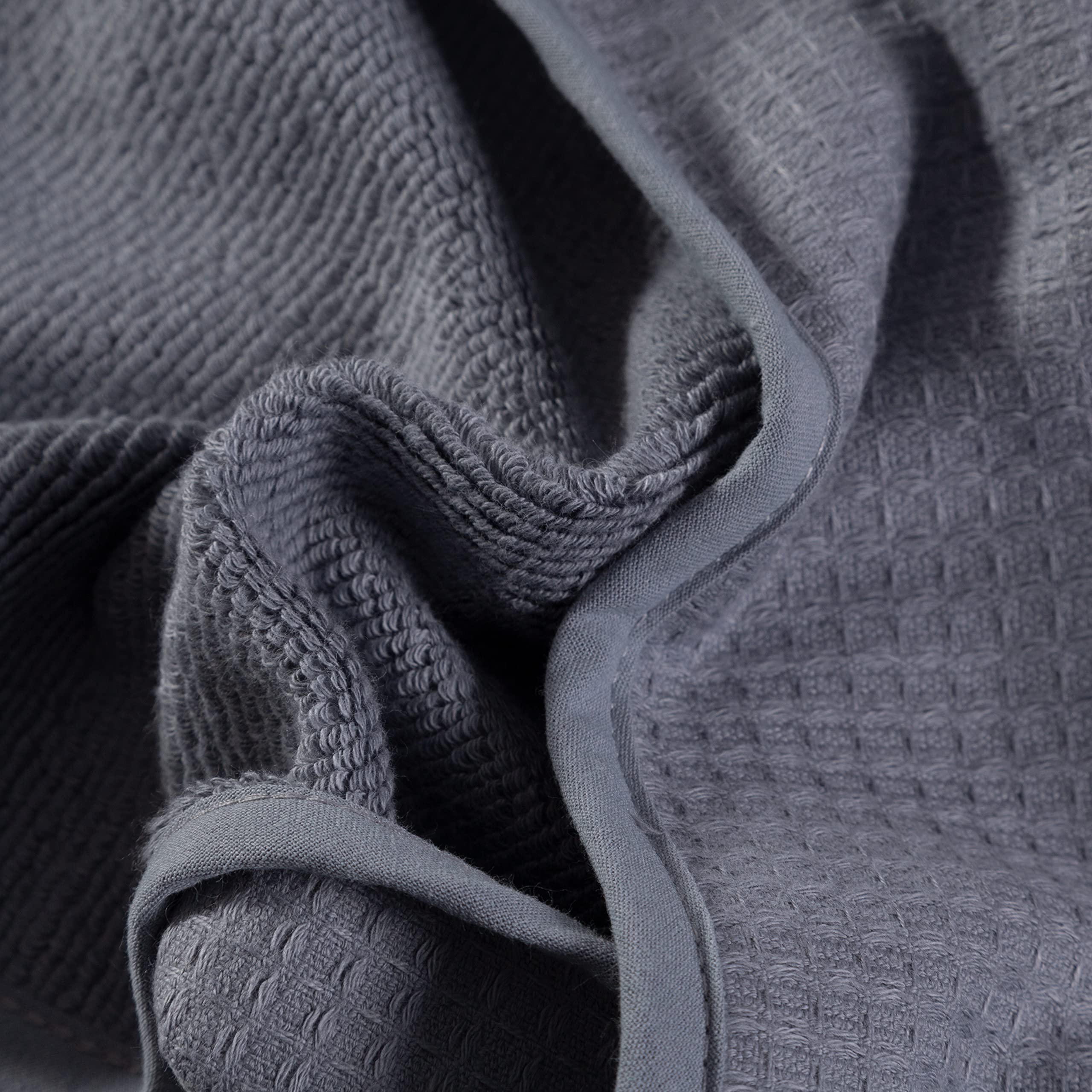 Selarus wrap with reinforced edges and loop system for durability