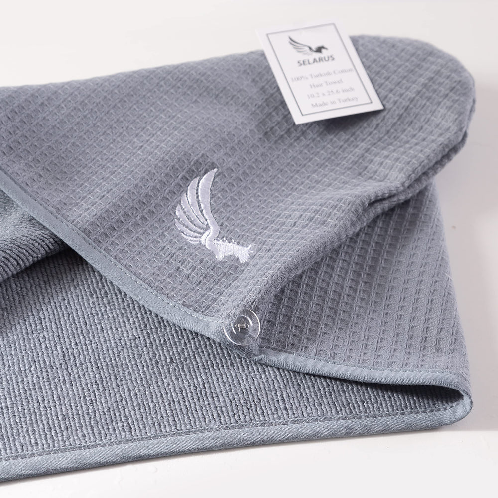 Selarus wrap shown in home and travel use scenarios