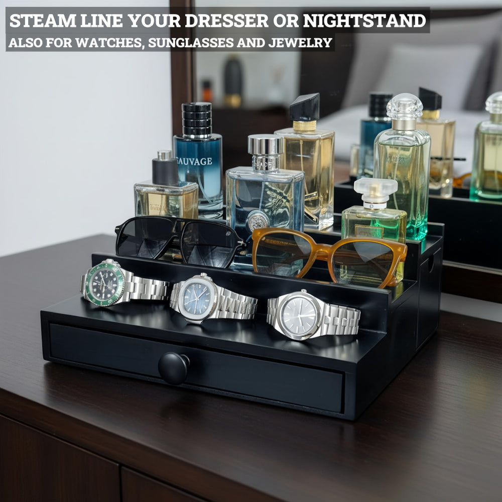 SeLuM velvet interior protects delicate items during display and handling.