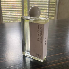 Senteurs d'Orient Fleurs d'Oasis scent profile highlights Neroli, Red Thyme and Cypress for an indulgent aroma.