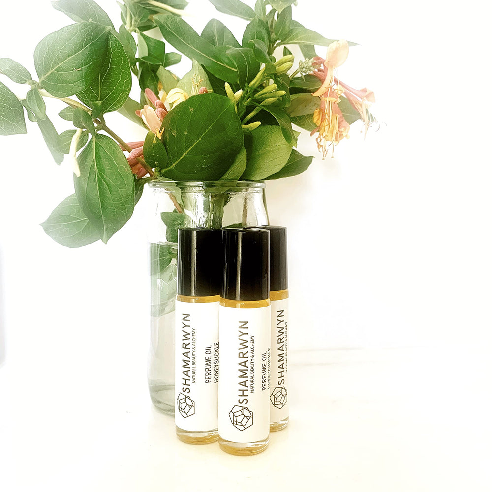 Shamarwyn Honeysuckle Perfume Oil blooming garden vibe, soft floral mood enhancer