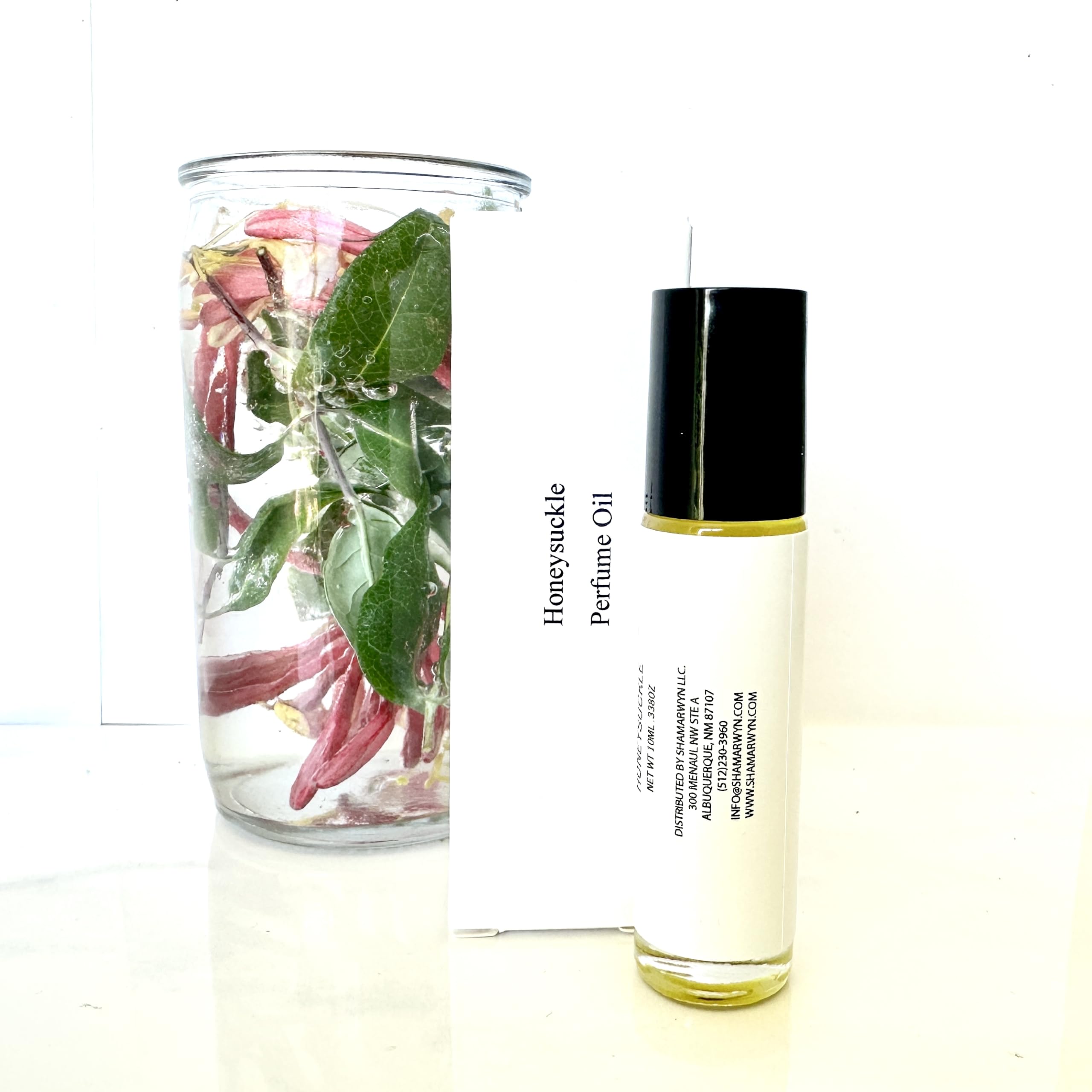 Shamarwyn Honeysuckle Perfume Oil fragrance profile, honeysuckle notes evoke warm garden memories