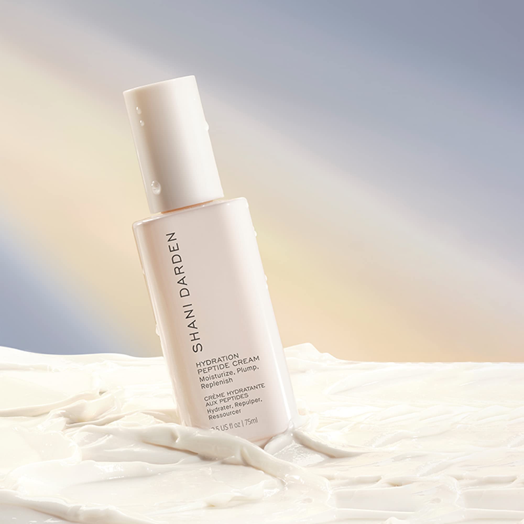 SHANI DARDEN Hydration Peptide Cream packaging box for travel-friendly use