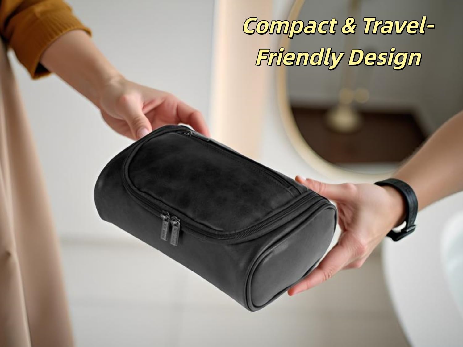 Shcnlery front waterproof pocket image underlines easy separation of wet items.