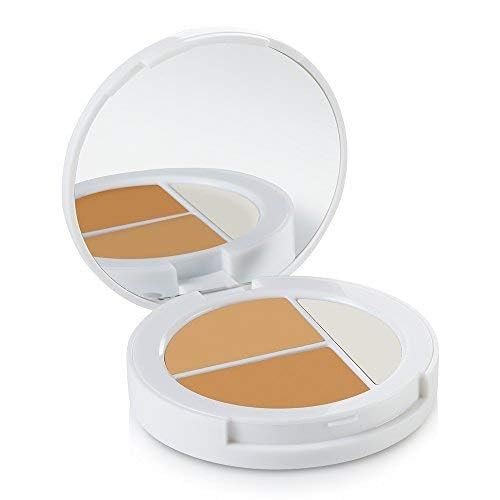 Sheer Cover Studio shimmering highlighter swatches add a soft glow to cheekbones.