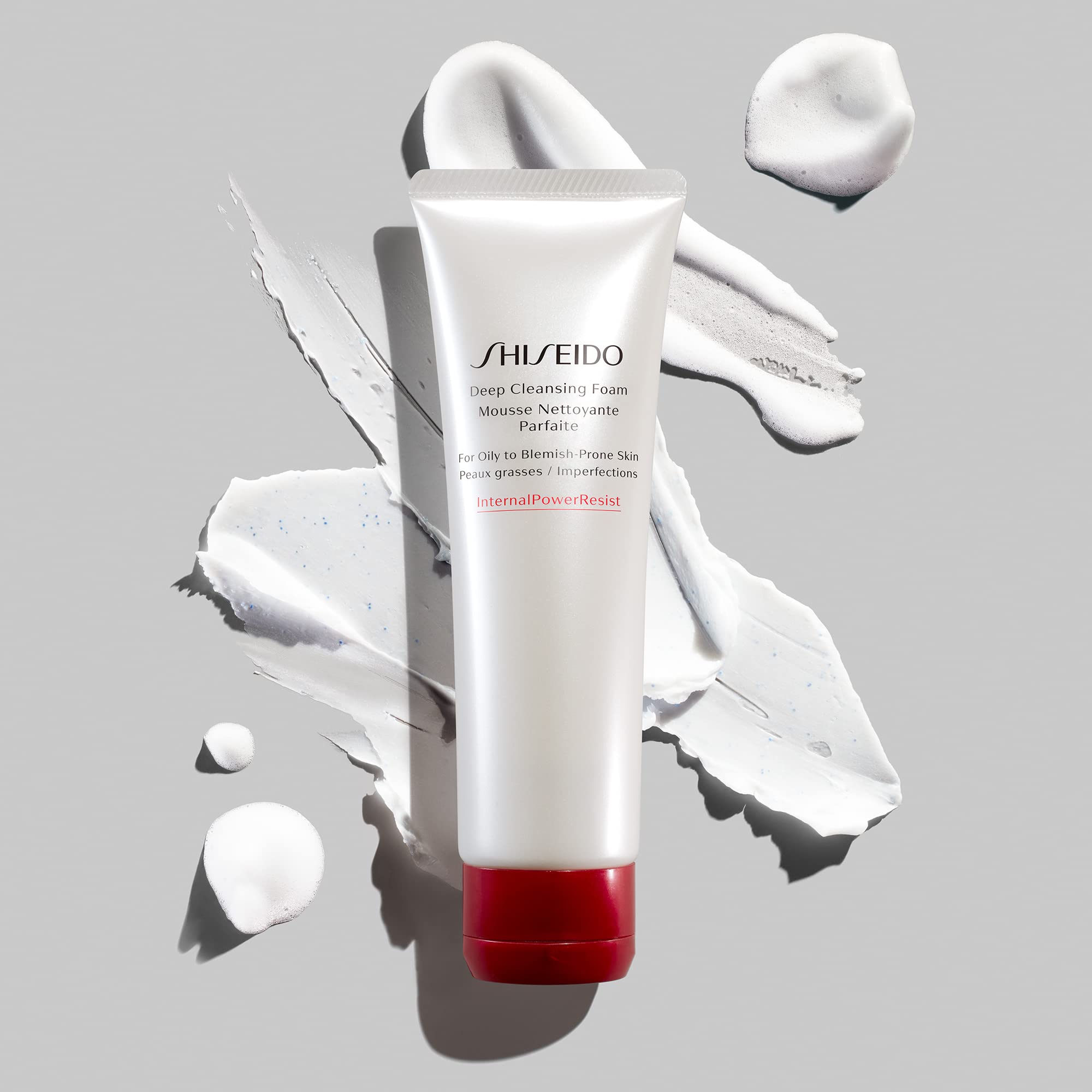 Shiseido Deep Cleansing Foam rinse-action image shows how to cleanse with water
